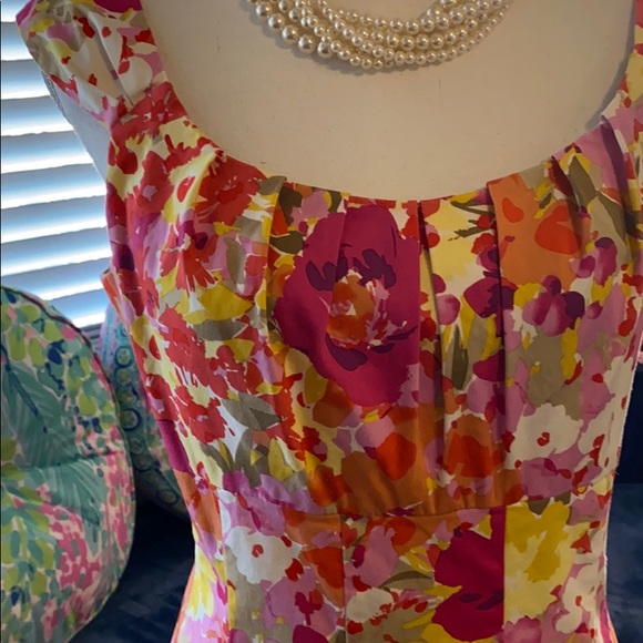 Spring🌷colors of orange, pink, yellow&white dress - Picture 3 of 8